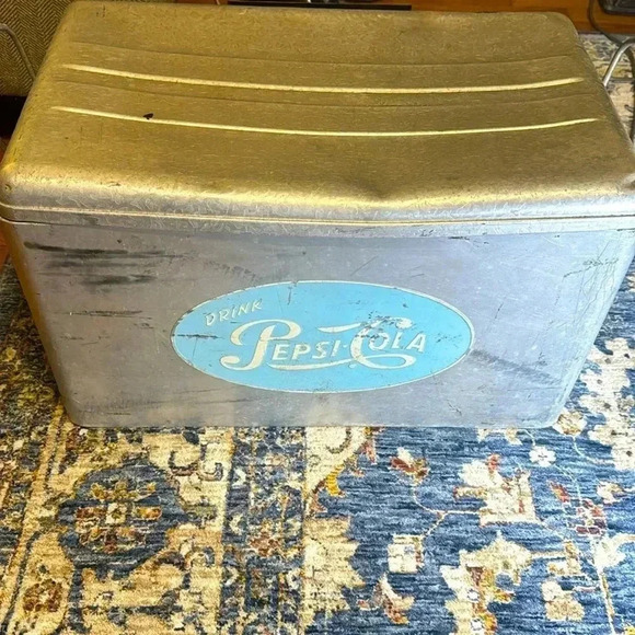 VINTAGE 1950’s ICONIC Cronstroms Pepsi Cola Logo Cooler Aluminum Ice Box Chest - Picture 2 of 16